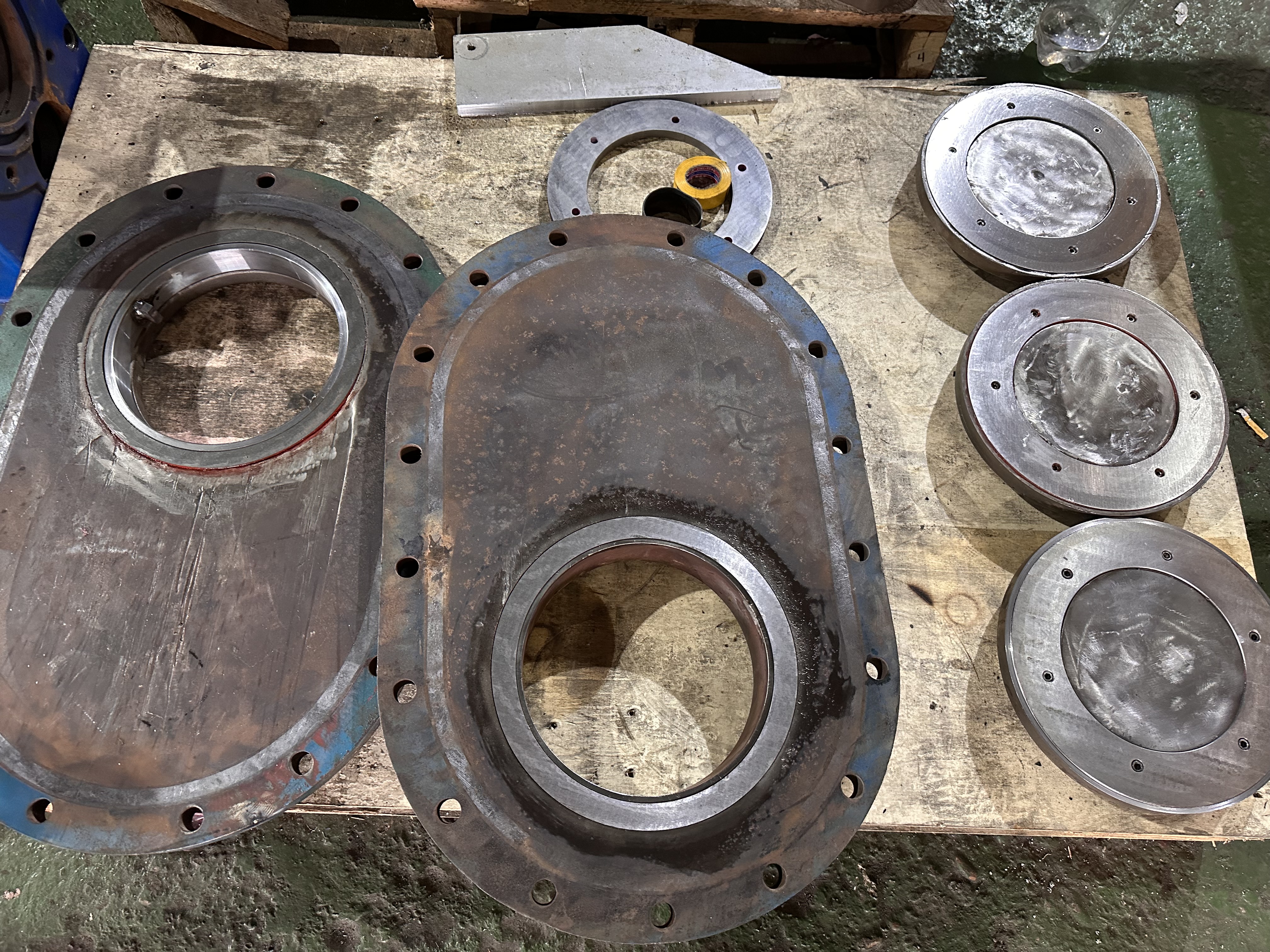 Quá trình phục hồi van xả tro bay nhà máy nhiệt điện – Gate vavle flange