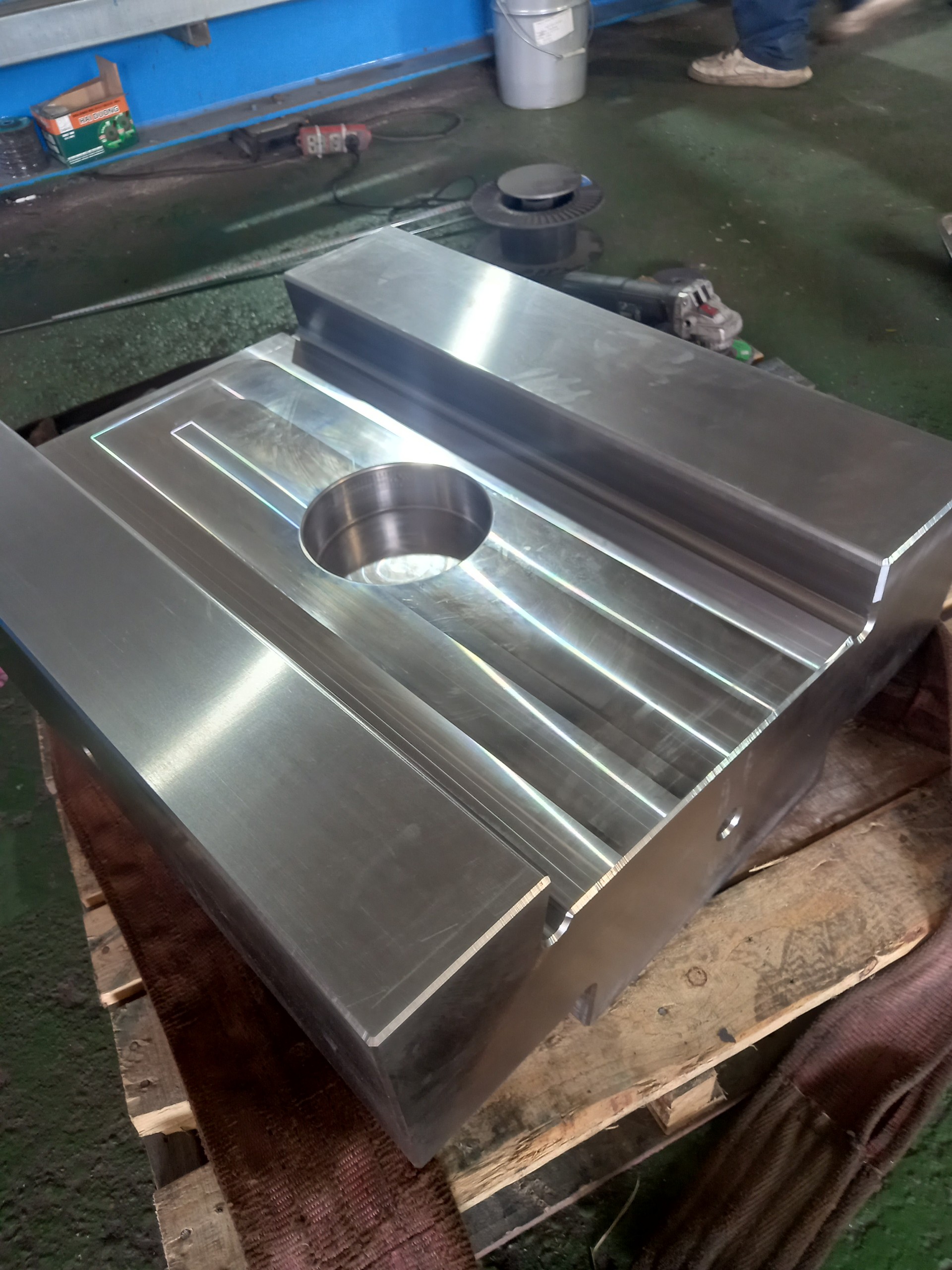 Nhiệt luyện bằng Laser –  Laser Hardening