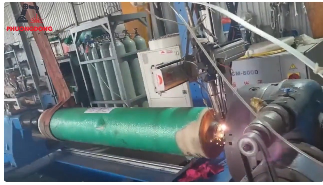 Hàn đắp cổ trục con lăn cao su-Coating Plastic Roller Shaft by Laser Cladding