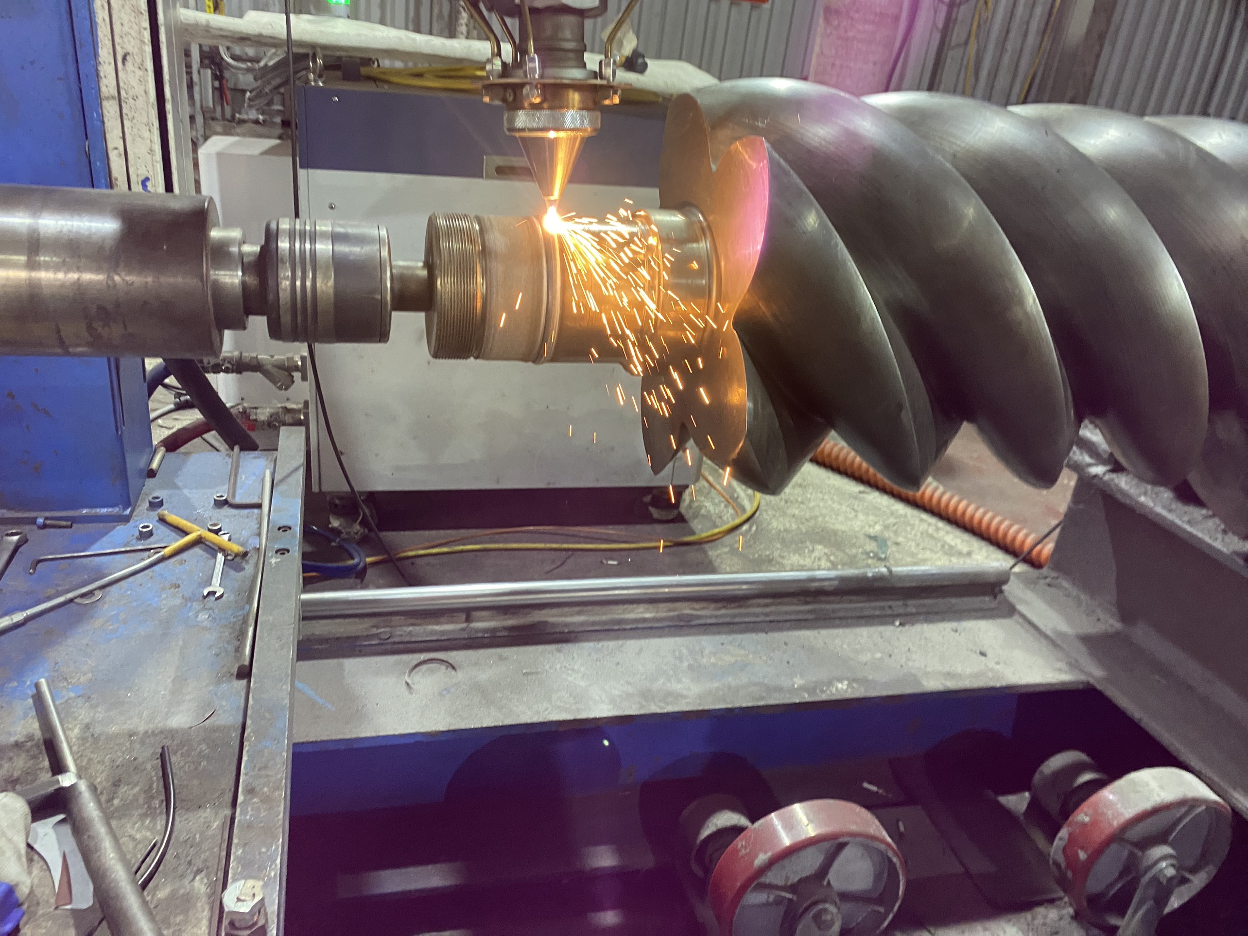 Phục hồi, sửa chữa các loại cổ trục rulo, roto động cơ bằng Laser cladding