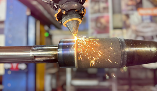 Hàn phục hồi trục máy mài bằng công nghệ Laser Cladding